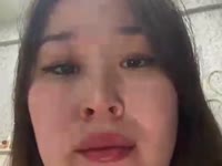 Hi, my name is Mina. I am 24 years old from Korea. I am studying at the university and I am learning English. I love animals and good kind people.