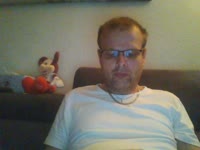 Leuke jonge man van 47, slank postuur, geschoren. Heb jij zin om eens lekker uit je dak te gaan, kom dan hier en je zal de dag van je leven hebben xxxxxxxxxx