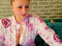 I love passion, soft kisses, and deep connection. I express myself through my body and emotions—sweet yet fiery. I may seem shy, but I’m full of surprises. My mystery will captivate you and leave you wanting more.