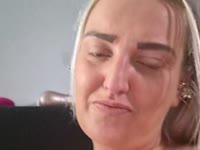 horny  blond girl, i ike to be your slut!