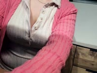 ik ben een leuke meid dat van plezier houd, ik maak je hoofdje zot met mijn supergeile praat en maak je dromen waar, kies voor me als je een toffe en leuke tijd tegemoet mee wilt gaan ik heb ook verschillende outfits ( dat ikzelf dagelijks kies wat ik aandoe :)waar ik je compleet gek mee kan maken,  ik hou ervan een man te domineren ik kijk er naar uit om je te ontmoeten :)ik heb geen maatje 38 maar een vollere mooie dame bij domina anne marie kan je volledig jezelf zijn