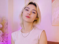 camwhore masturbating AlysiaBennet