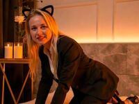 camgirl spreading pussy GabrielMoren