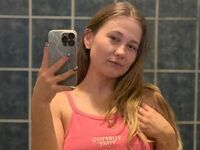 webcamgirl videochat GlossyMonica