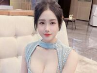 nude cam LilyLai