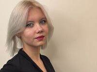 girl fingering shaved pussy LindsayMcirvin