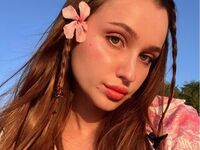 hot webcam video ElisaHeathe