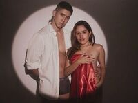 live chatroom sex webcam AuroraAndJordan