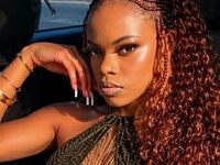 femdom cam girl ShontieVicen
