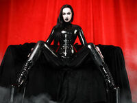 girl slave webcam show VenenaShwarz