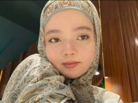 nude webcamgirl photo AftonJira