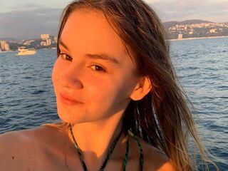 fingering girl chatroom AgnesShy