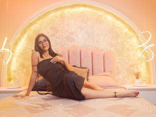 chatroom webcam picture AishaCarpenter