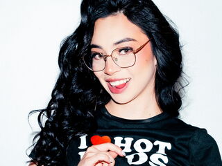 girl camsex AlanaColin