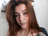 naked camgirl photo AliciaBash
