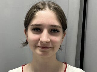 naked webcam girl masturbating AlisaGlem