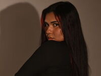 live teaser cam AlizLatifa