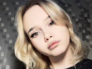 liveshow AlmaLonabaugh