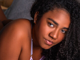 cam hooker AmaraRuiiz