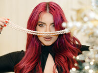 camslut showing pussy AmberLyn