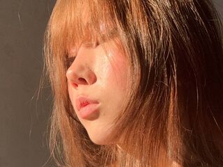 naked cam girl fingering pussy AmiraCorbell