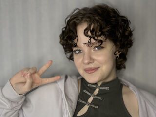 camgirl fingering wet pussy AmmelyFerret