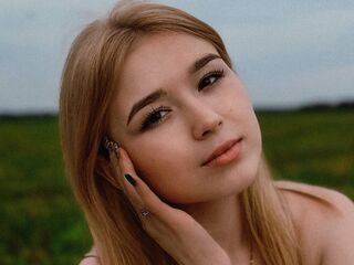 naughty camwhore AnnieMounten