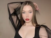 naked cam girl photo AnnisHaurin