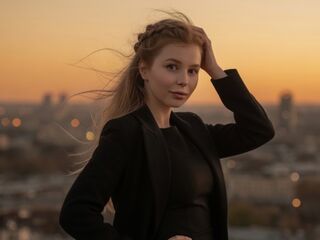 naked girl with live cam AutumnKoetz
