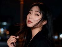 topless camgirl BeIIaDiana