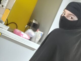 camgirl webcam sex picture BiaBlack