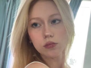 strip tease show CeciliaWhithrock