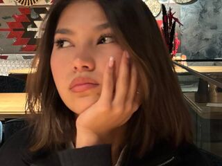 cam sex show CelsaCoty