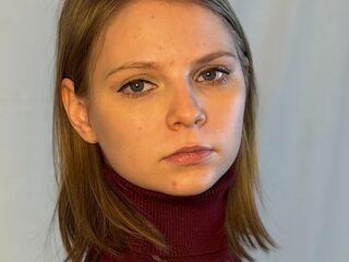 nude webcamgirl pic CherrieSearls