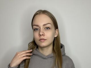 webcamgirl livesex CorneliaYanity