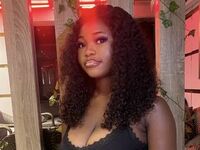 camgirl live sex picture CreamieNelly