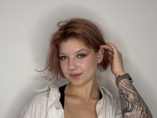 girl chat room CurtisJergen