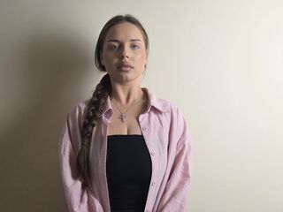 shower livecam DelenaCouts