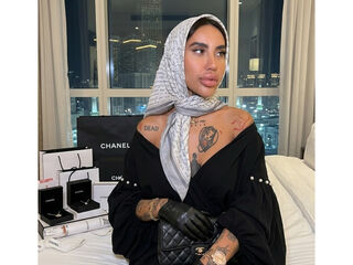 camgirl chatroom DianaCarolinas