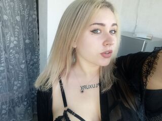 hot cam slut DinahSalimas