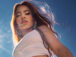 hot naked webcamgirl ElenRoux