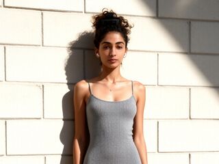 naked girl with webcam masturbating with sextoy EllieTaulbee