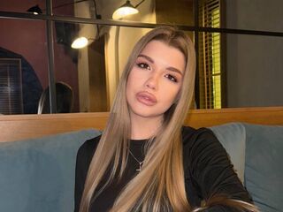 jasmin adult cam EmmyRamsdell