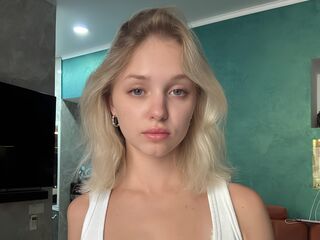kinky video chat performer EveMorrison