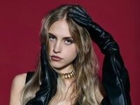 adult chat EveTottingham