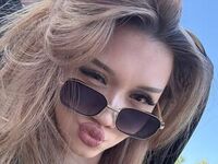 naked girl with webcam masturbating GailMayette