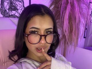 live teaser cam HaileySimson