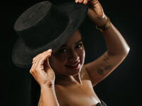 sexy live webcam girl HeidyRouss