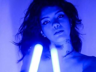 sexy webcam girl HinataDarky