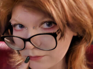 camwhore masturbating with sextoy InezHiefnar